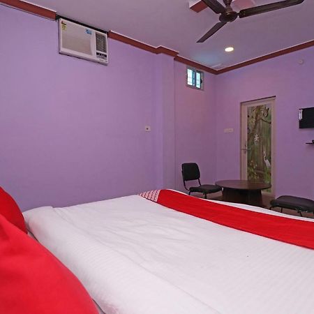 Oyo 31112 Hotel Abhinandan Palace Rāipur Exterior foto